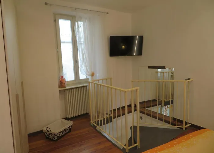 Silu Apartman Sala Comacina